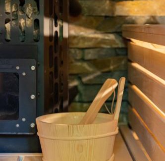 Poronin Apartment | Atelier Jana Kasprowicza SAUNA&JACUZZI