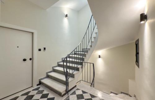 Dafni Apartment | Athenian metro apartments