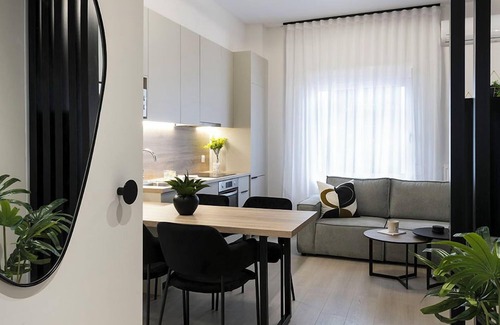 Vyronas Apartment | Athenian Modern & Luxury Apartments