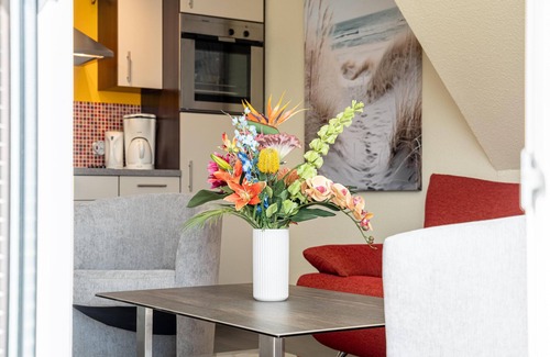 Graal Mueritz Apartment | Atlantic vacation apartment - just a stone's throw from the pier