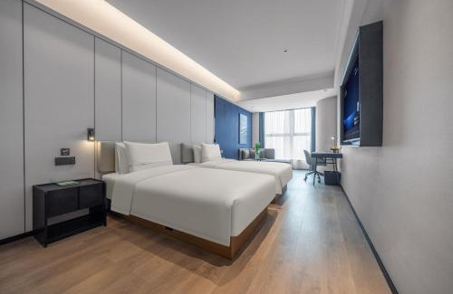 Guandu Hotel | Atour Hotel Kunming Guandu Longhu Times Financial Center