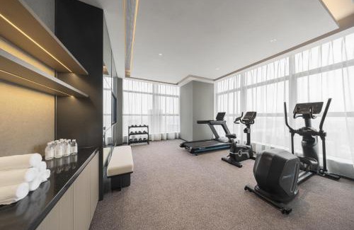 Guandu Hotel | Atour Hotel Kunming Guandu Longhu Times Financial Center