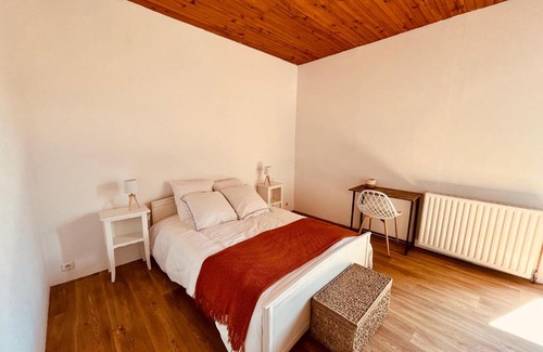 Saint-Yrieix-la-Perche House | Au Bonheur Arédien