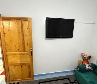 Khenifra Apartment | Au centre de la ville pour les familles seulement