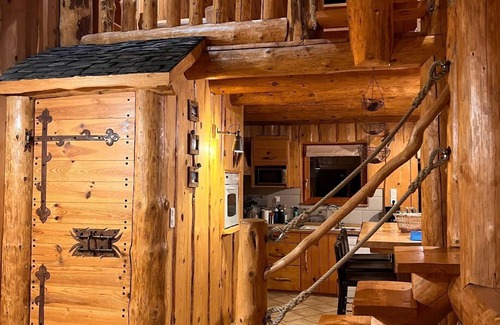 Le Noyer House | Au Crêt du Bois" holiday home