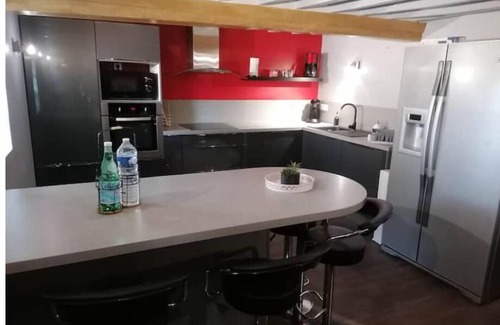 Saint-Pierre-des-Ifs House | Au Petit Champignon. Jolie Chaumière