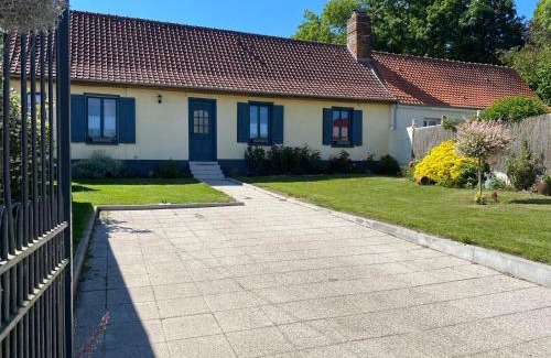 Acheux-en-Vimeu House | Au pré vert