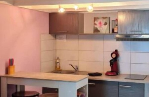 L'Etang-Sale Apartment | AU TI Bonheur D'en O Studio 01