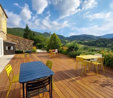 Teyssieres Bed & Breakfast | Auberge de Miélandre