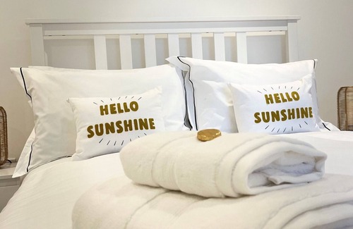 Poole Apartment | Aurora - Brand New Luxury 2 bed 2 bath apartment!