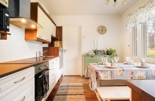 Rovaniemi House | Aurora Forest Villa, Traditional Sauna & Wifi