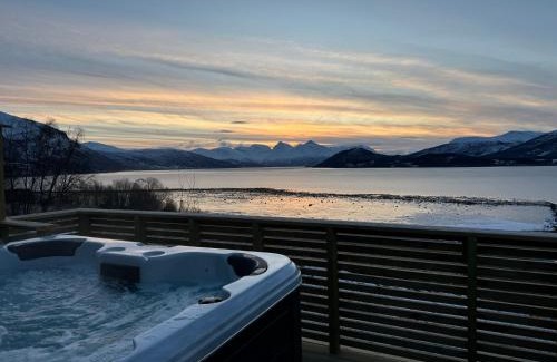 Balsfjord Apartment | Aurora panorama