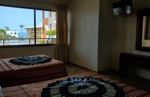 Rincon de Guayabitos Hotel | Auroza Resort