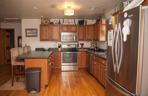 Hatteras Cottage | Austin's Pointe is just a short walk to the beach. Ocean and sound views.