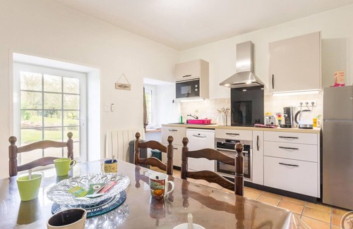 Saint-Laurent-de-Terregatte Cottage | Authentic house in Saint-Laurent-de-Terregatte, near Mont-Saint-Michel