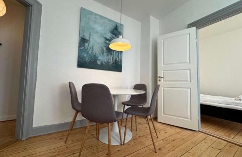 Osterbro Apartment | Authentic Copenhagen Apartment for 4 Guests
