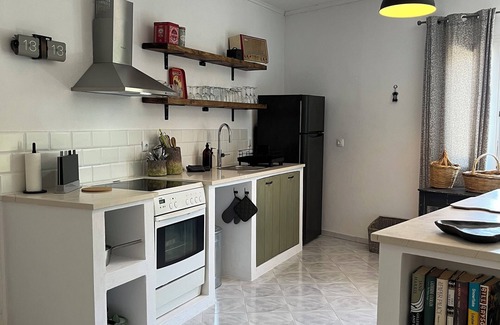 Katsimatika House | Authentic greek house in tranquil area - 5 min from Gaios