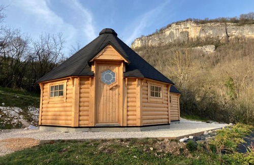 Izieu Cabin | Aux Kotas Finland'Ain