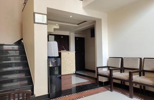 Mahmoorganj Bed & Breakfast | Avadh vihara Beds & Breakfast