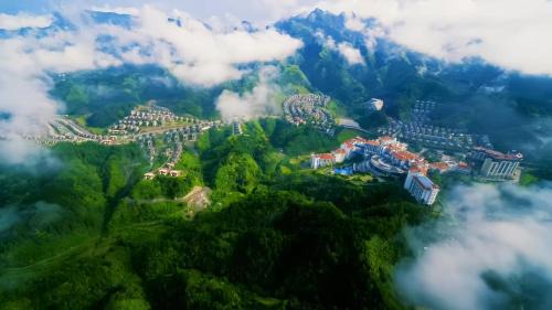 Yongding Hotel | Avatar Valley Grand Hotel