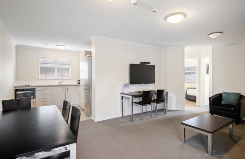 Pukekohe Hotel | Aveda Motor Lodge