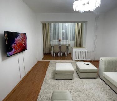 Bishkek Apartment | Avenue Erkindik Bokonbaeva