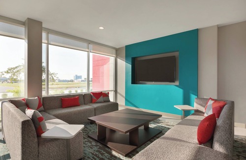 Plano Hotel | avid hotel Plano North by IHG