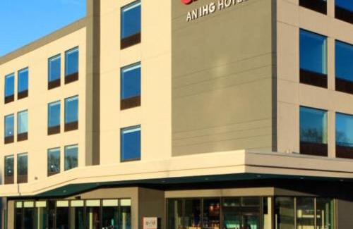 Fort Wayne Hotel | AVID Hotels - Fort Wayne North by IHG