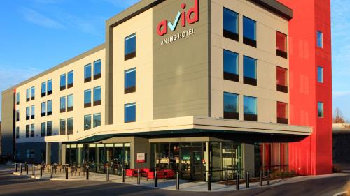 Tulsa Hotel | avid hotels - Tulsa Hills