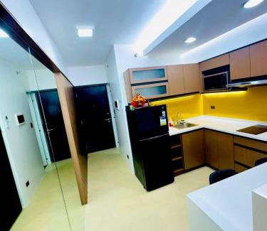 Lahug Apartment | Avida Riala Tower 2, 1521