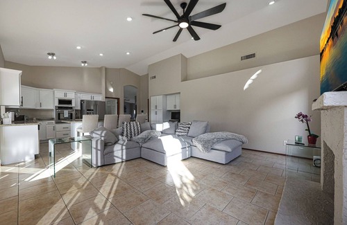 Crystal Gardens House | Avondale Lake Front Dream Home, Single Level, 3 bedrooms, 2 baths with pool.