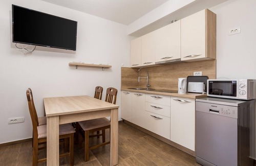 Banjol Apartment | Awesome apartment in Banjol with WiFi