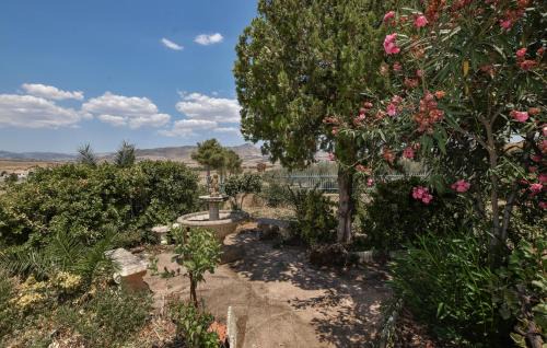 Assoro House | Awesome Home In Assoro With Wifi