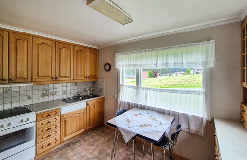 Suldal House | Awesome home in Erfjord with WiFi