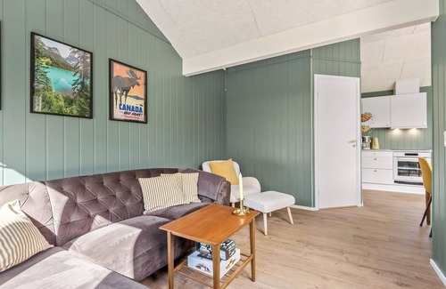 Skygge House | Awesome home in Give with WiFi