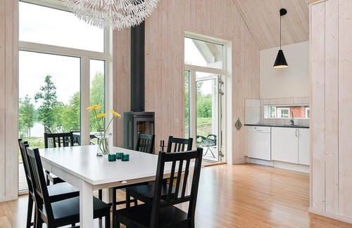 Holmsjo House | Awesome home in Holmsjö with WiFi