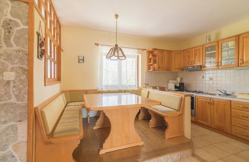 Jezera House | Awesome home in Jezera with WiFi