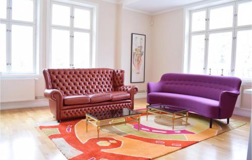 Listerby House | Awesome Home In Listerby With Kitchen