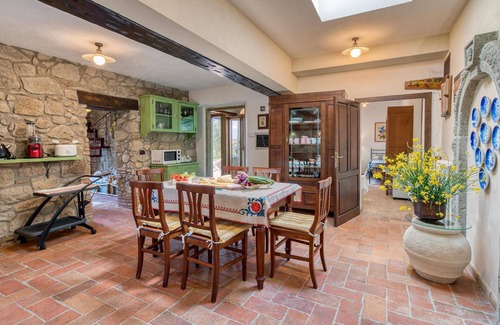 Seggiano House | Awesome home in Seggiano GR