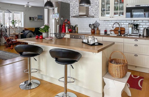 Varnamo Municipality House | Awesome home in Värnamo with kitchen