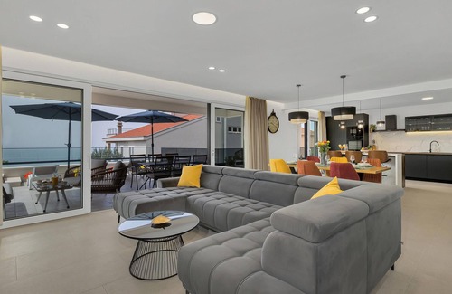Veliko Brdo House | Awesome home in Veliko Brdo with WiFi