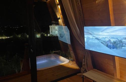Tirana Villa | Azalea 1, Cozy Wooden Villa