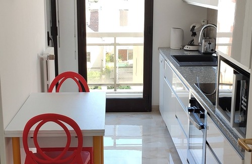 Juan-les-Pins Apartment | Azurie Sea View Apartment