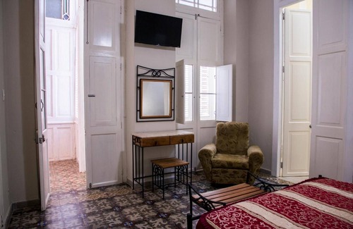 Old Havana Bed & Breakfast | B&B Casa Ajiaco