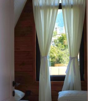 Bagvdanari Villa | B&B Cottage in Mestia