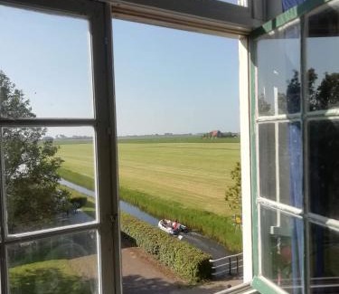 Municipality of Sudwest-Fryslan Bed & Breakfast | B&B de Hoop