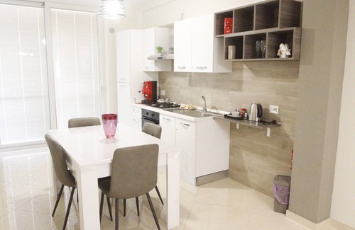 Barletta House | B&B ELLES