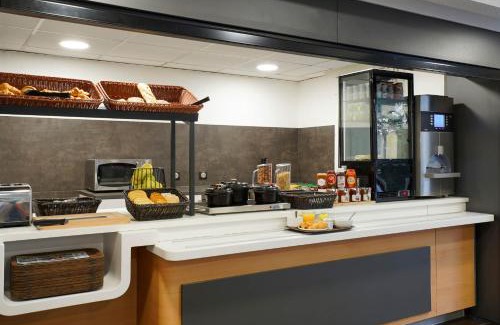 Le Rouet Hotel | B&B HOTEL Marseille Parc Chanot