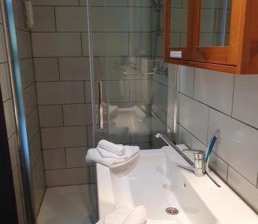 Lommel Cabin | B&B Land of Tir Nan Og