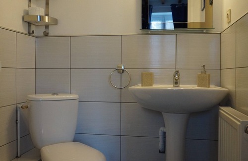 Sainte-Honorine-des-Pertes House | B&B Le Clos Saint-Jean - Omaha Beach